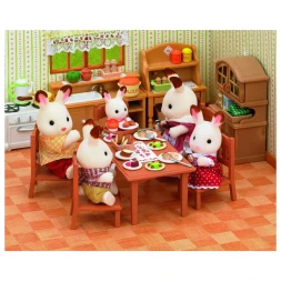 Набор Sylvanian Families Обеденный стол с 5-ю стульями 2933