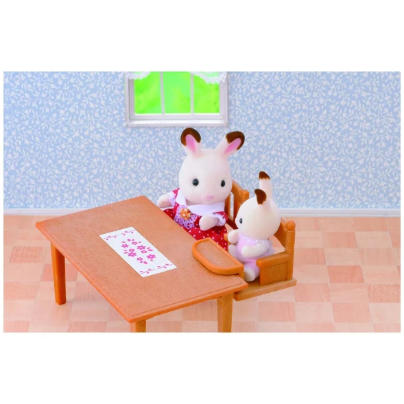 Набор Sylvanian Families Обеденный стол с 5-ю стульями 2933