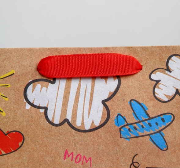 Пакет подарочный крафтовый вертикальный, упаковка, «My family», MS 18 х 23 х 10 см