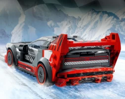 Конструктор LEGO Speed Champions Гоночный автомобиль Audi S1 76921