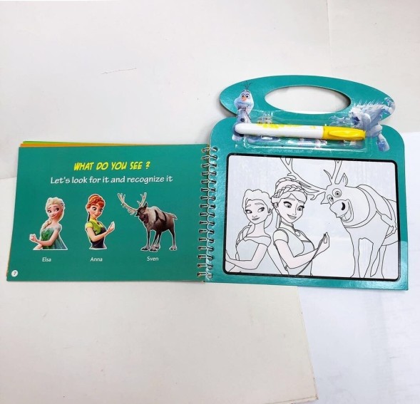 Многоразовая водная раскраска, 8 страниц. Свинка Пеппа