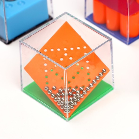 Головоломка-лабиринт «Ай-кью повысин», МИКС