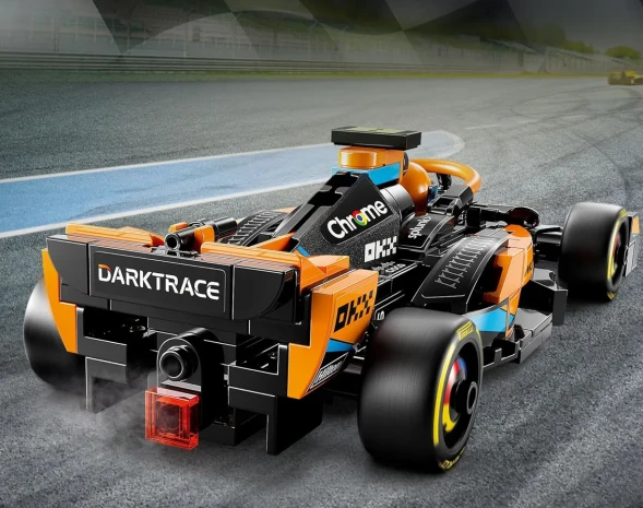 Конструктор LEGO Speed Champions Гоночный автомобиль McLaren Формулы 1 Макларен версия 2023 года 76919