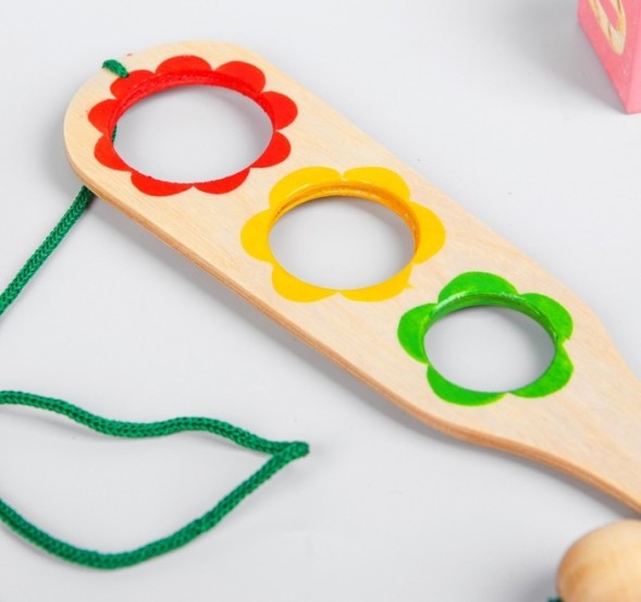 Игра «Поймай мяч», тройная