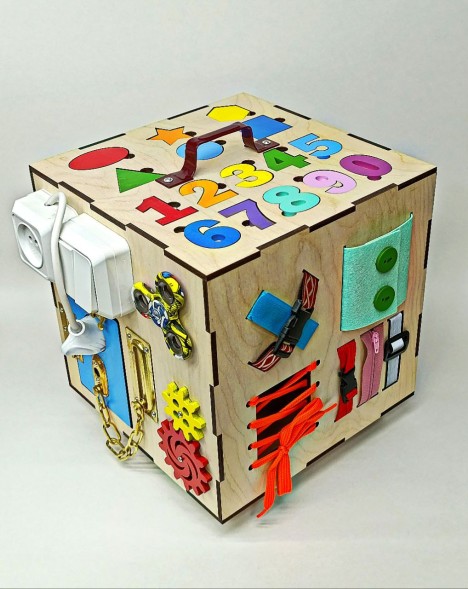 Большой бизи-куб