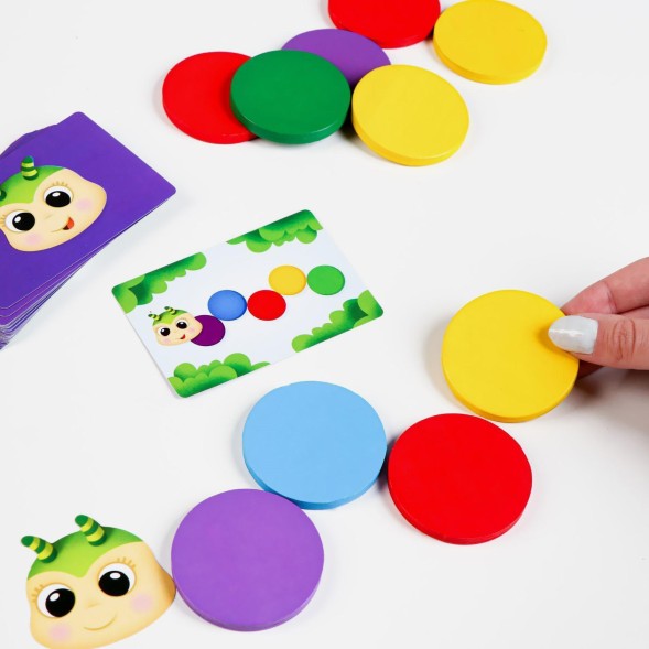 Развивающая игра «Чудо-гусенка» с деревянными вложениями