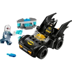 Конструктор LEGO Batman Movie 76301 Бэтмен и Бэтмобиль vs м.Фриз блочный