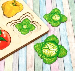 Больше-меньше «Овощи» развивающая доска Сегена