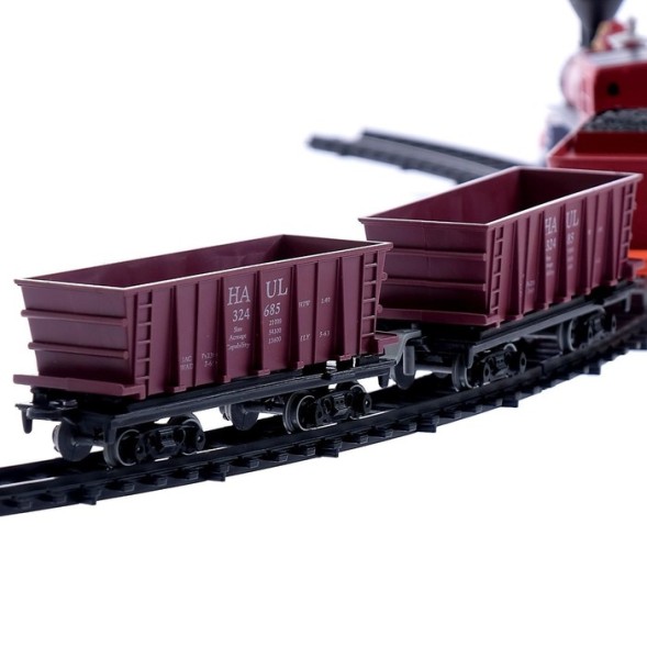 Железная дорога «Паровоз», со светозвуковыми эффектами, протяжённость пути 3,25 м