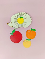 Многослойный пазл Ежик с яблоками, больше-меньше