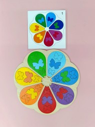 Игра- вкладыш «Цветочек с бабочками»