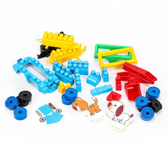 Конструктор синий трактор+тележки с животными, 35 дет. Город мастеров