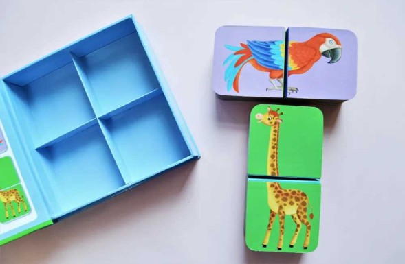 Мини-книжки - Болтушки для запуска речи (4 книжки-кубика). Робинс