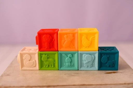 Набор тактильных кубиков Huanger Цифры, 8 шт