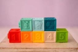 Набор тактильных кубиков Huanger Цифры, 8 шт