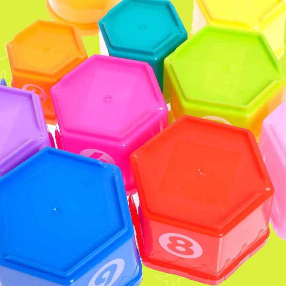 Развивающая игрушка Пирамидка Мишка, стаканчики с буквами и цифрами, 11 предметов