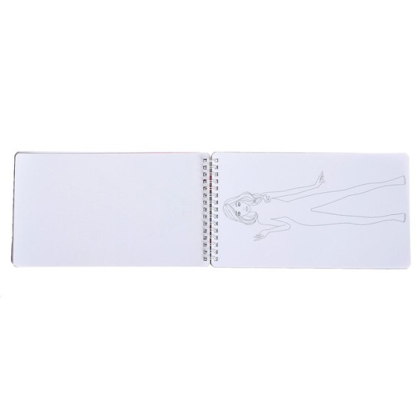 Книга с наклейками и трафаретами «Альбом дизайнера. Супермодель»