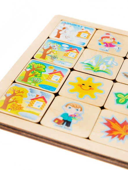 Развивающий пазл «Времена года»