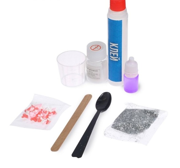 Опыты для детей «Лизун с сердечками»