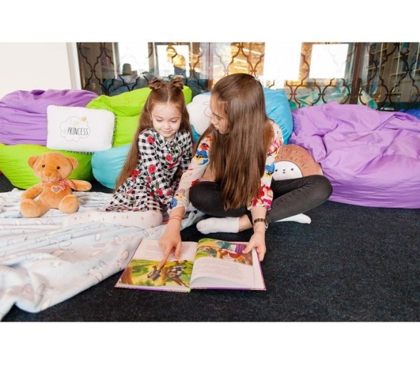 Книга в твёрдом переплёте «Любимые сказки», 128 стр.